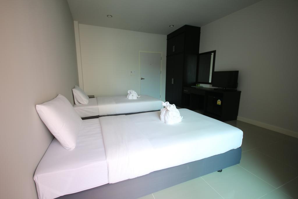Karon Sea Side Hotell Rum bild