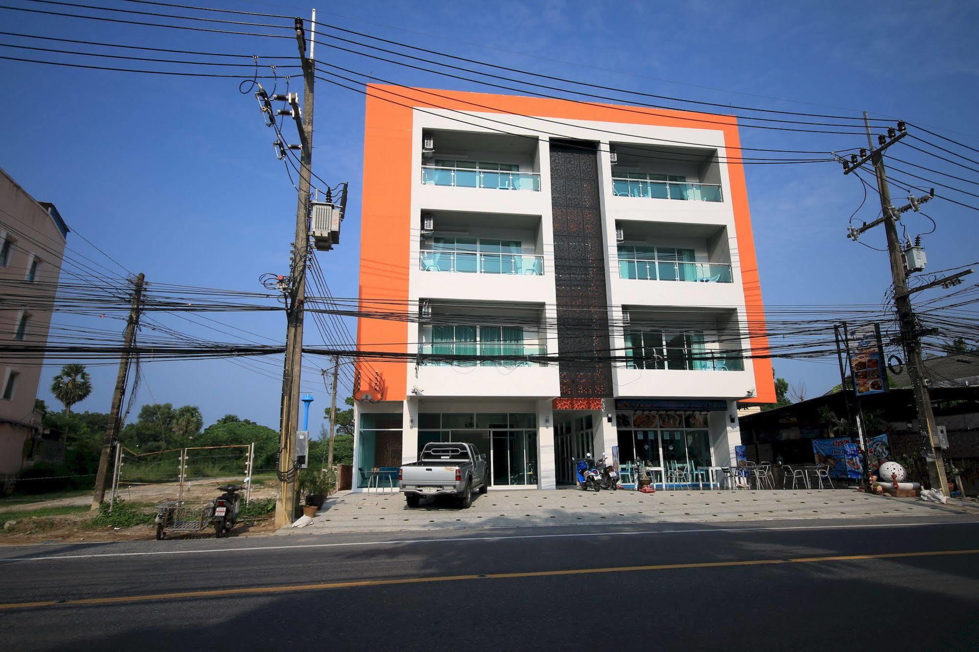 Karon Sea Side Hotell Exteriör bild